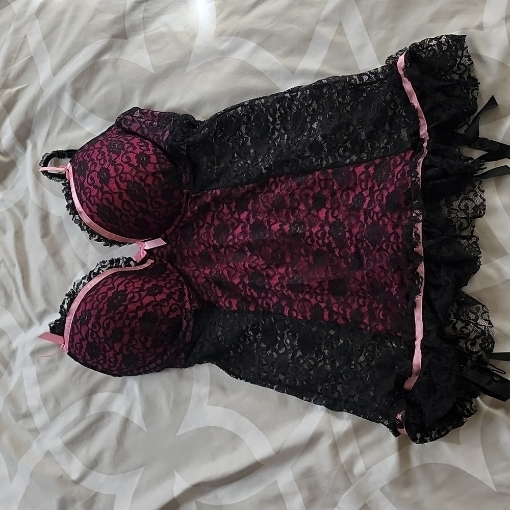 Victorias secret lace gartered slip 36d